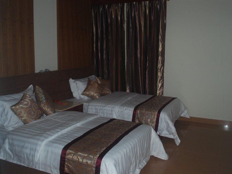Fars Hotel & Resorts - Bar-Buffet-Pool-Spa ธากา ภายนอก รูปภาพ